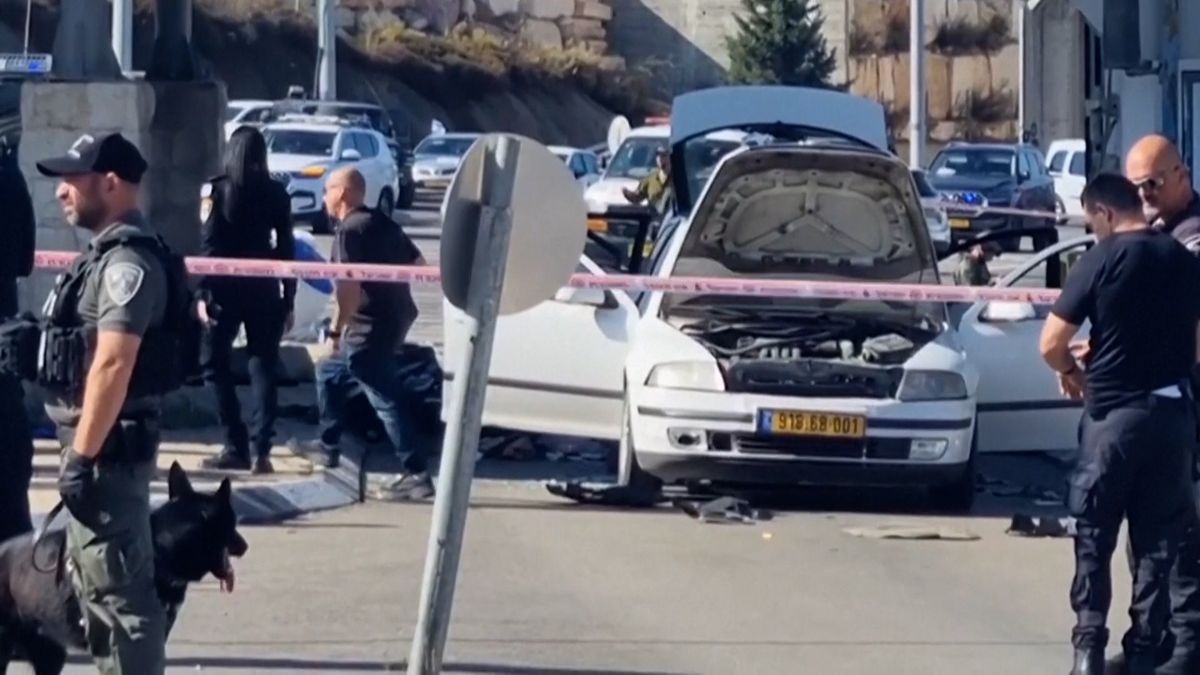 Střelba u silnice: Izraelci zlikvidovali tři ozbrojence, kteří zranili osm lidí